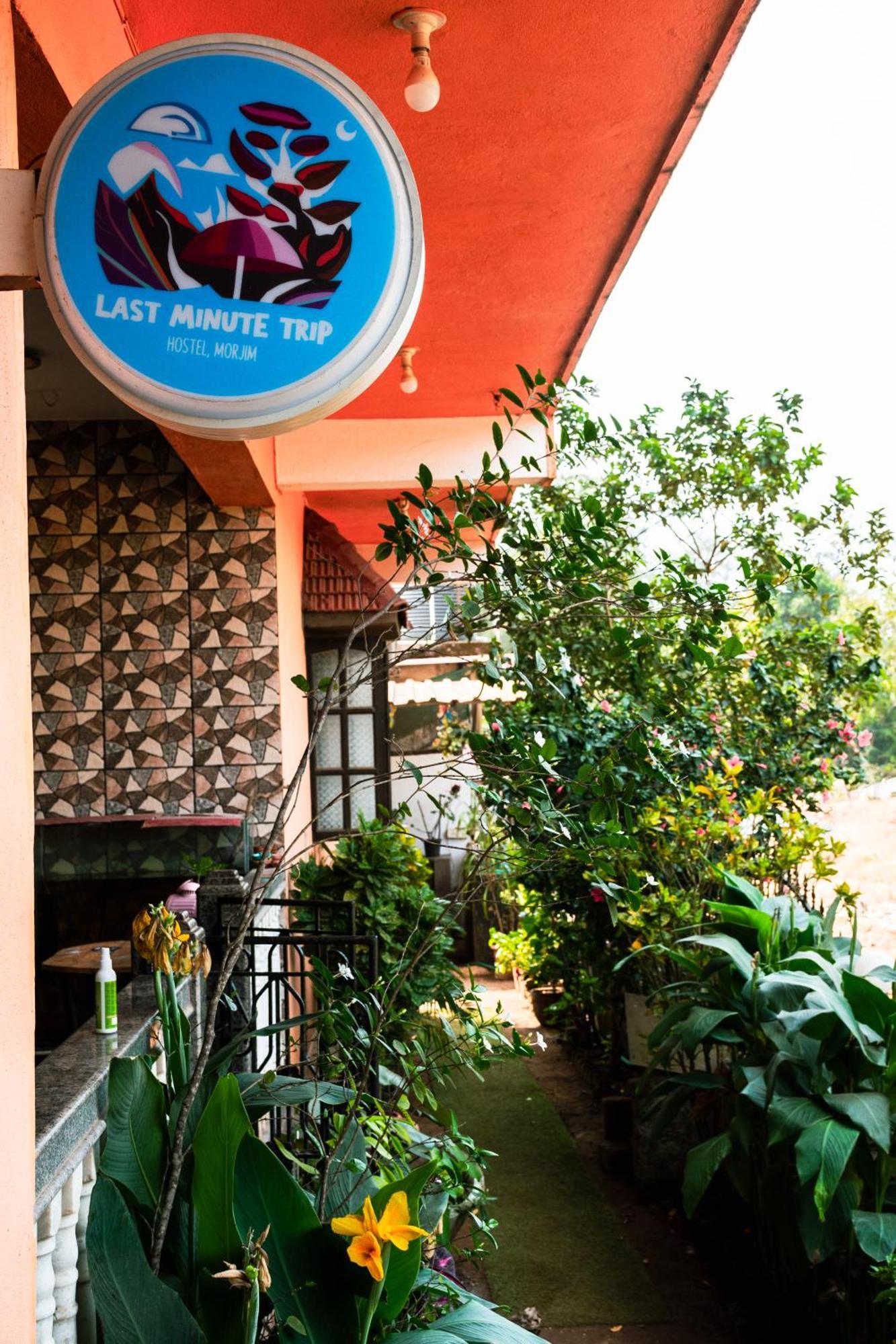 Last Minute Trip Hostel Morjim Exterior foto